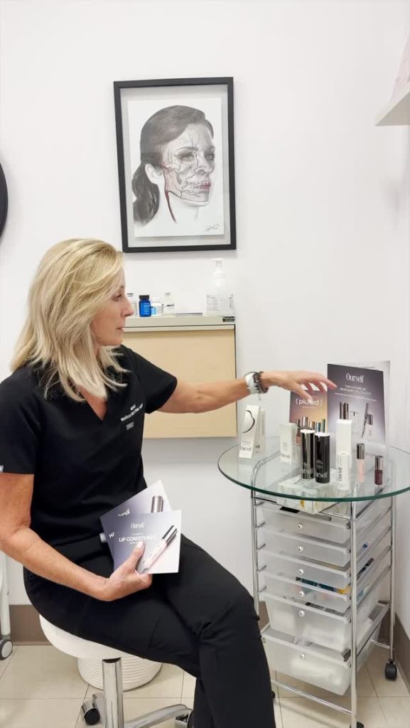 Here’s Melissa to break down her ☀️ vs 🌙 routine!